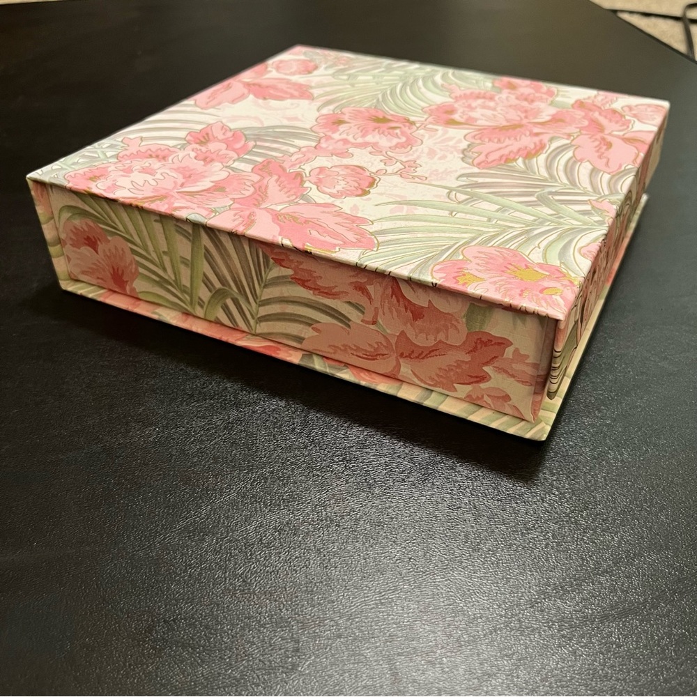 floral jewelry/organization box - Picture 4 of 4